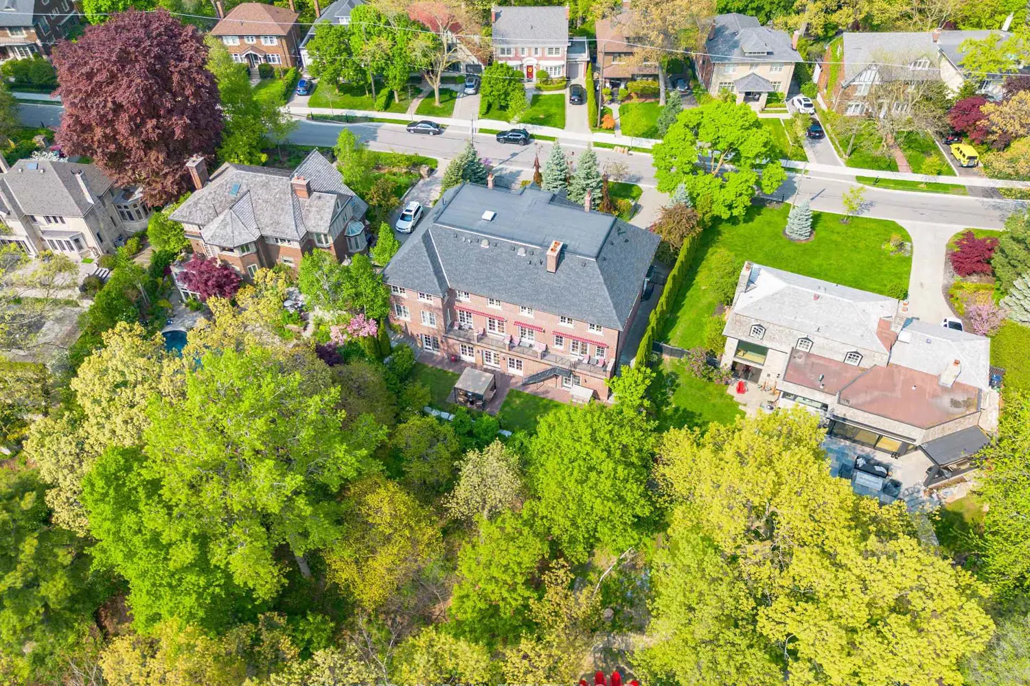 Additional image 3 of 246 Riverside Drive
