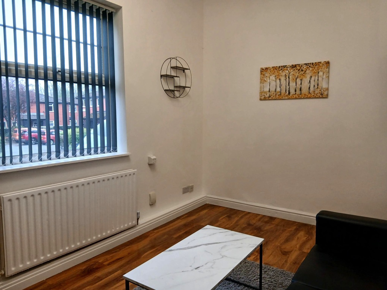 2 Bed Flat, Seymour Road, M8, N1 7GU photo 2