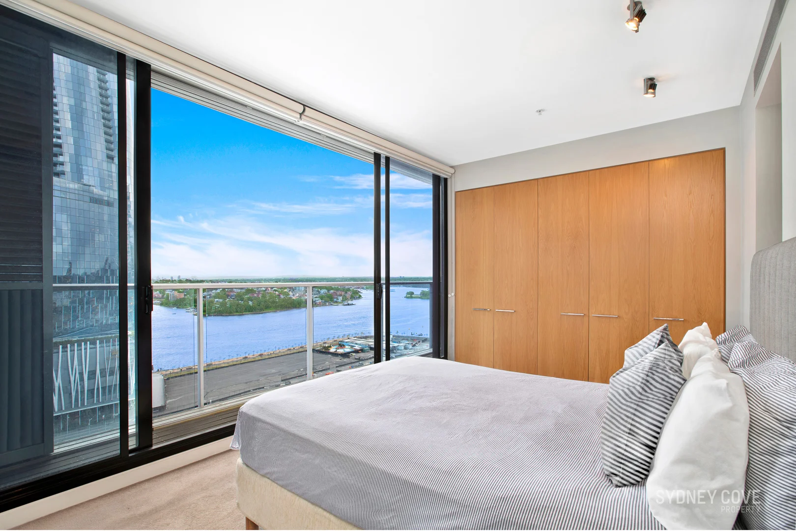 Additional image 4 of 15D/161 Kent Street, Sydney NSW 2000
