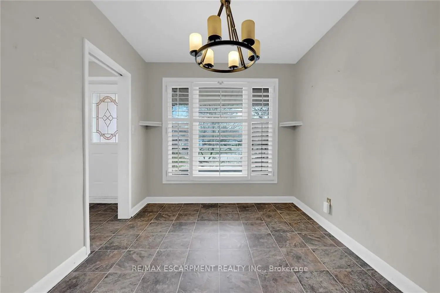 9 Gavin Drive photo 5