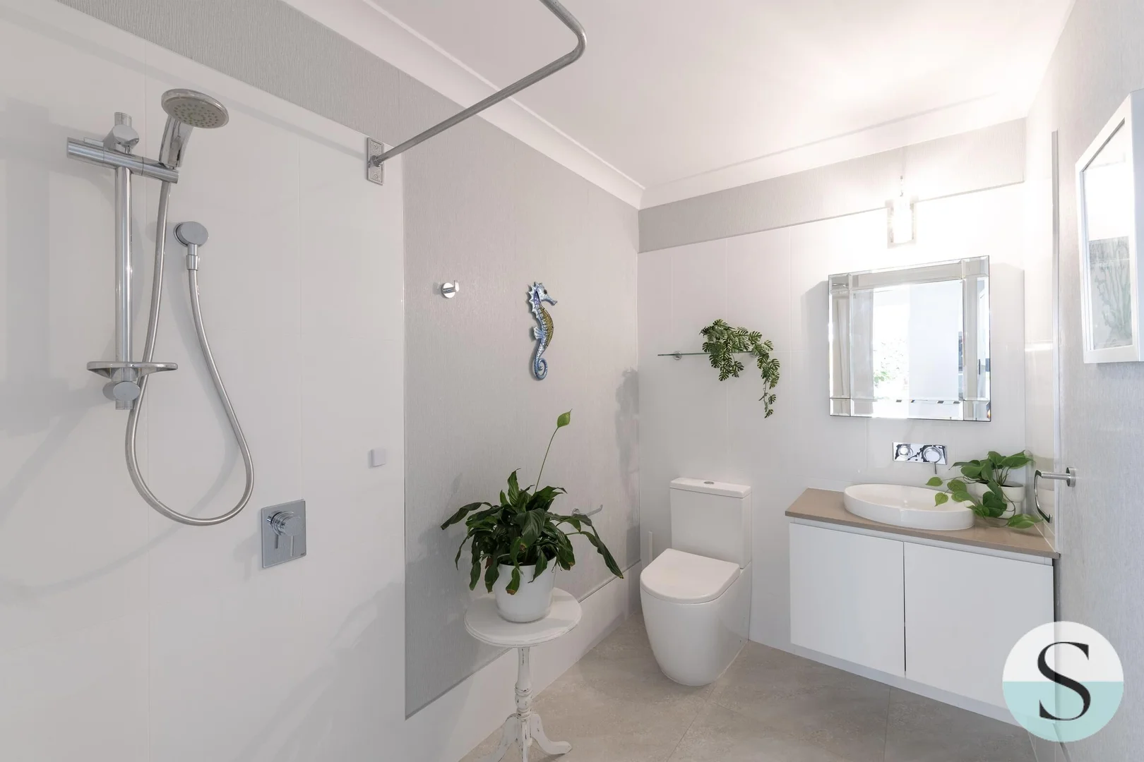Additional image 26 of 11 Ebbtide Avenue, Caves Beach NSW 2281