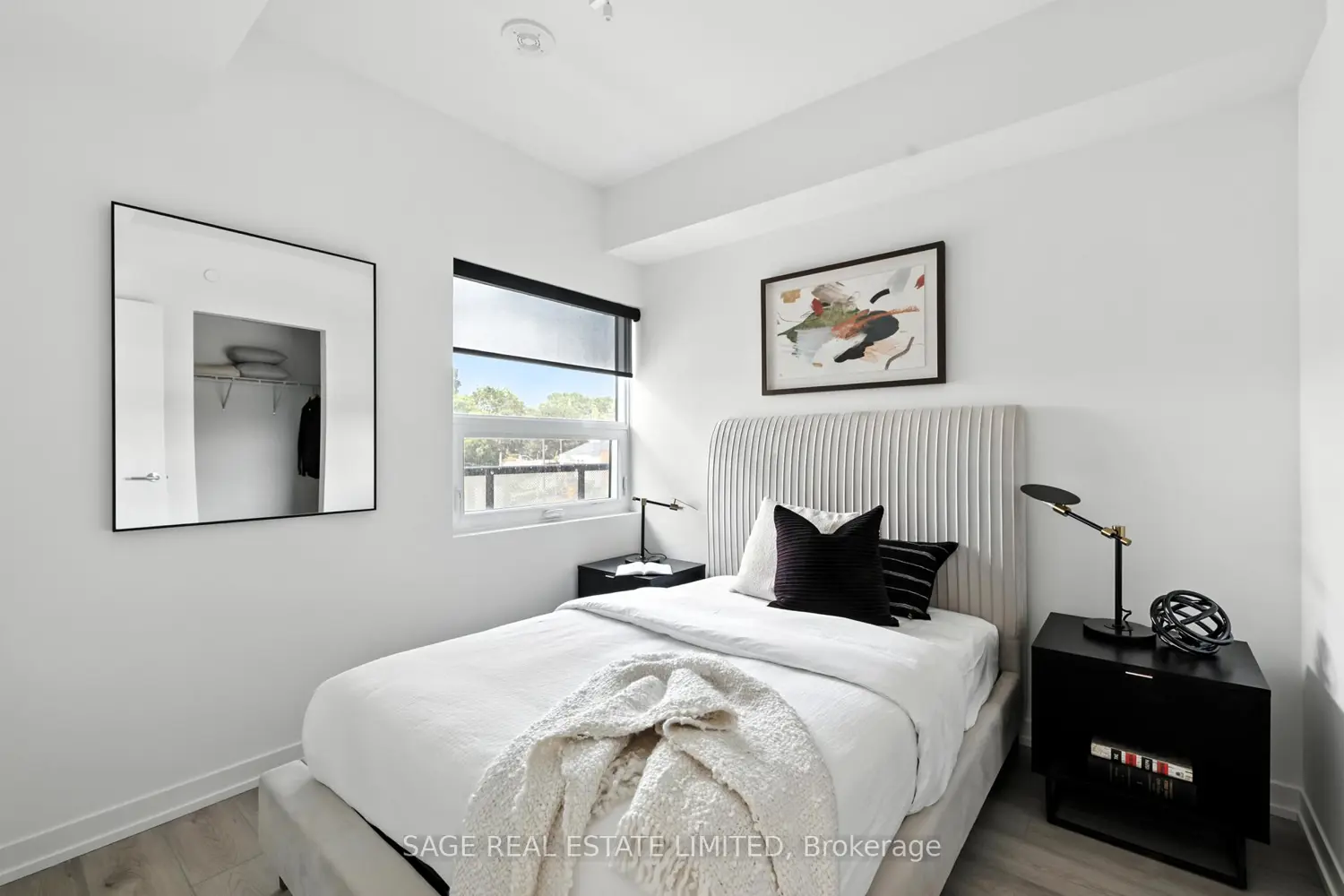 Additional image 7 of 863 St.Clair Avenue 301