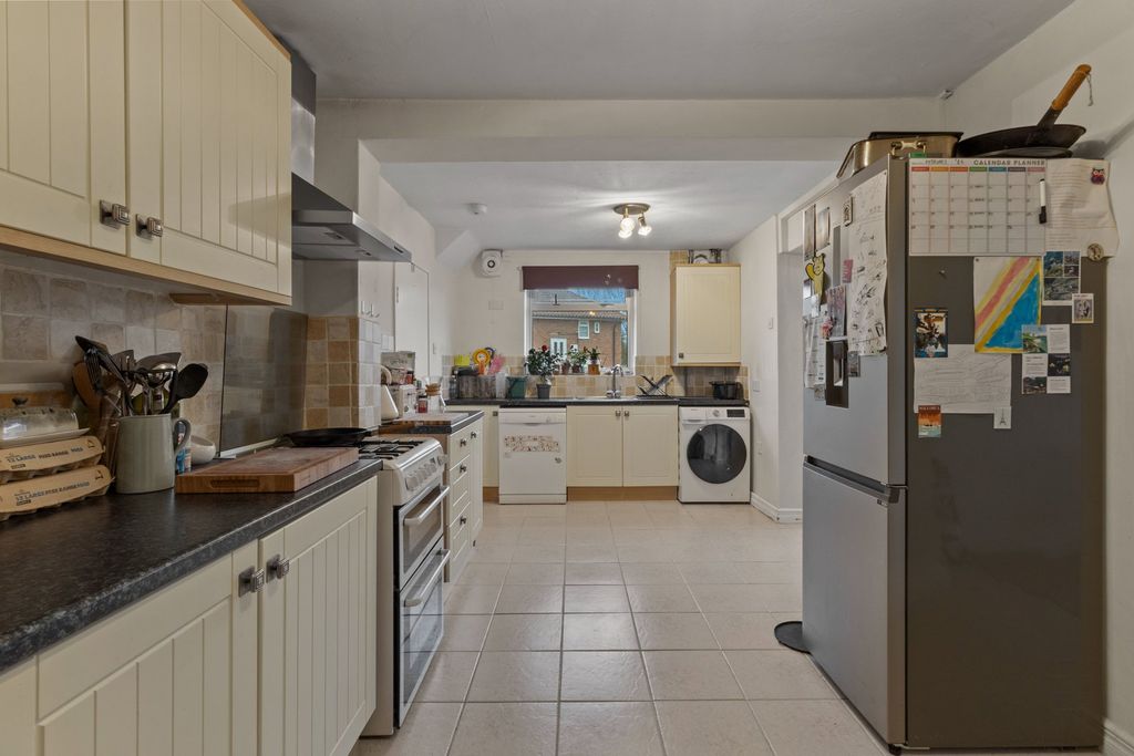 Additional image 2 of 3 bed semi-detached house for saleMoat Crescent, Malvern WR14