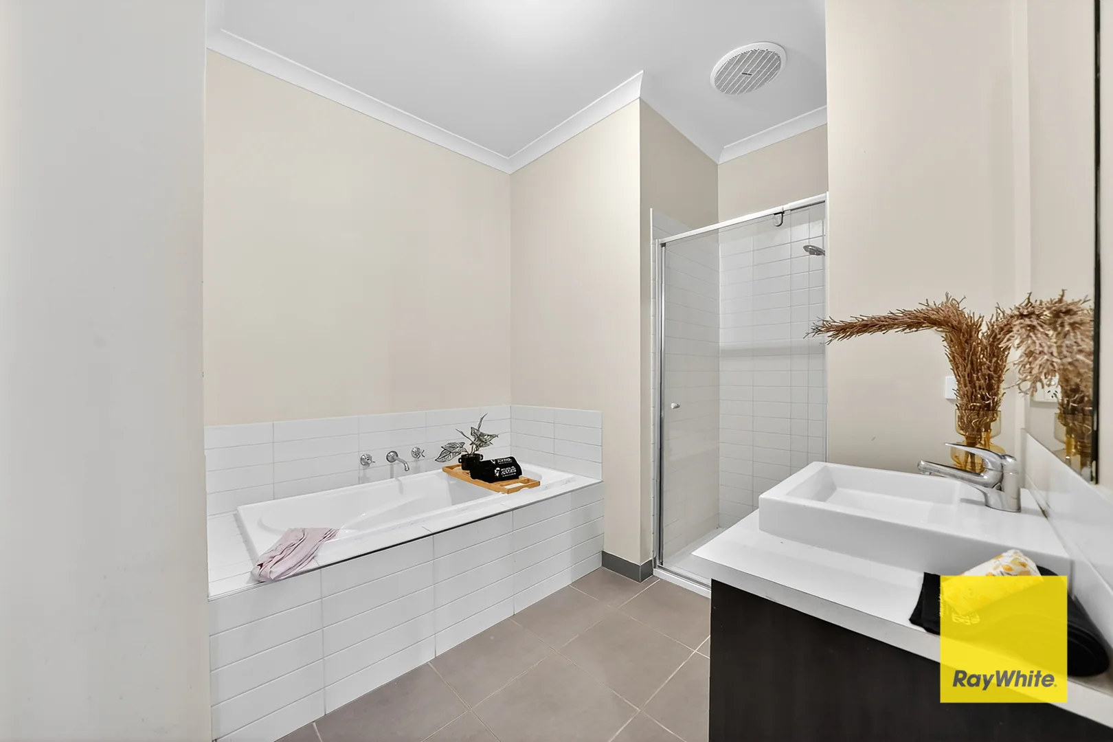 Additional image 16 of 3 Lee Place, Burnside Heights VIC 3023