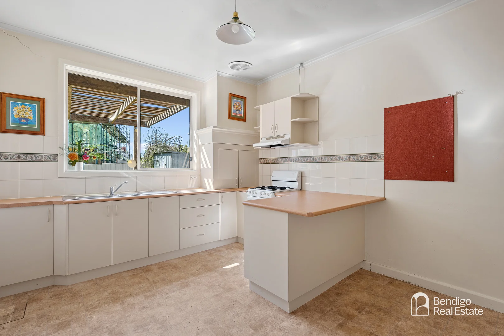 Additional image 5 of 28 Churchill Avenue, Flora Hill VIC 3550