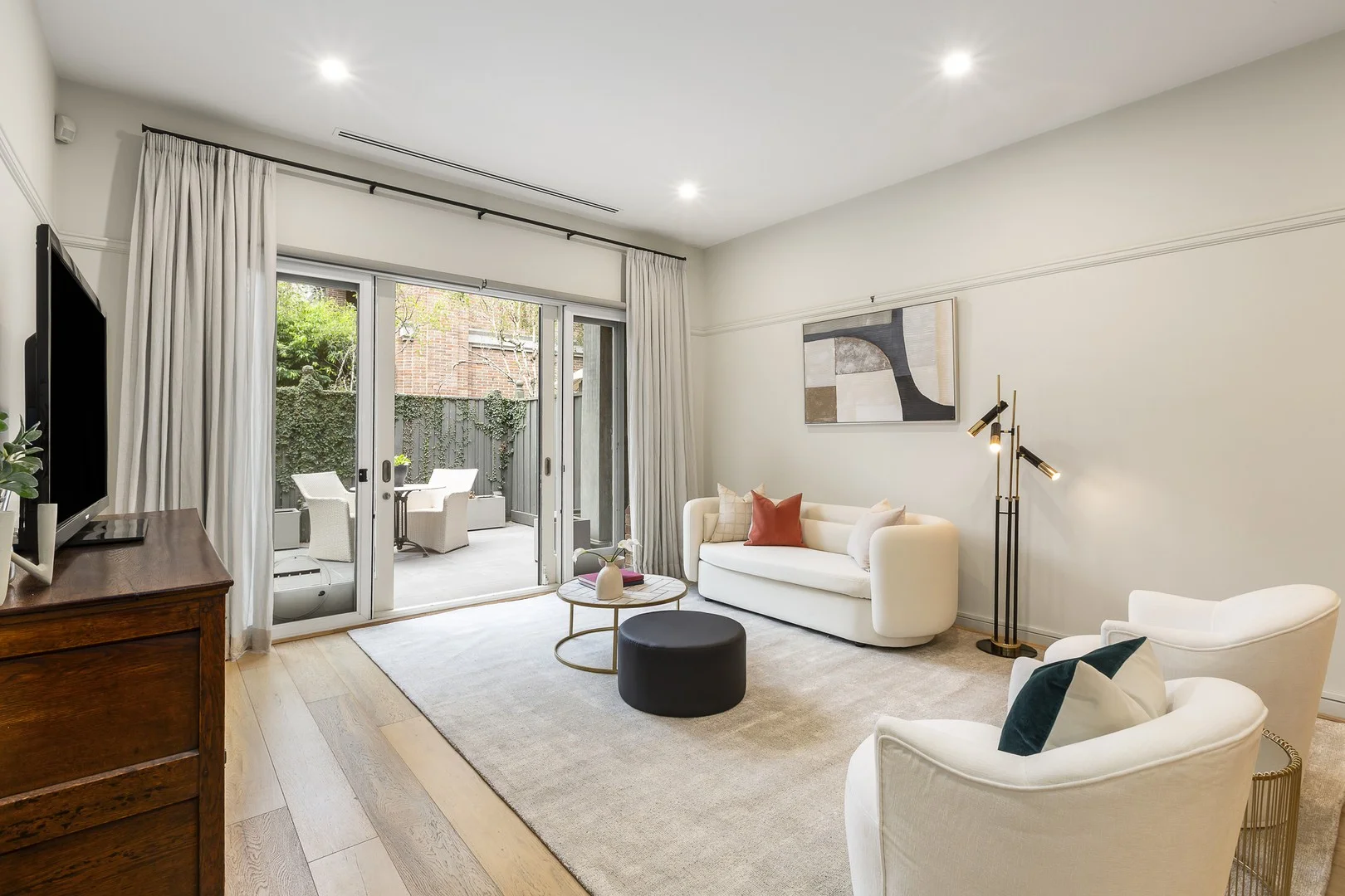 Additional image 2 of 5/5 Woorigoleen Road, Toorak VIC 3142