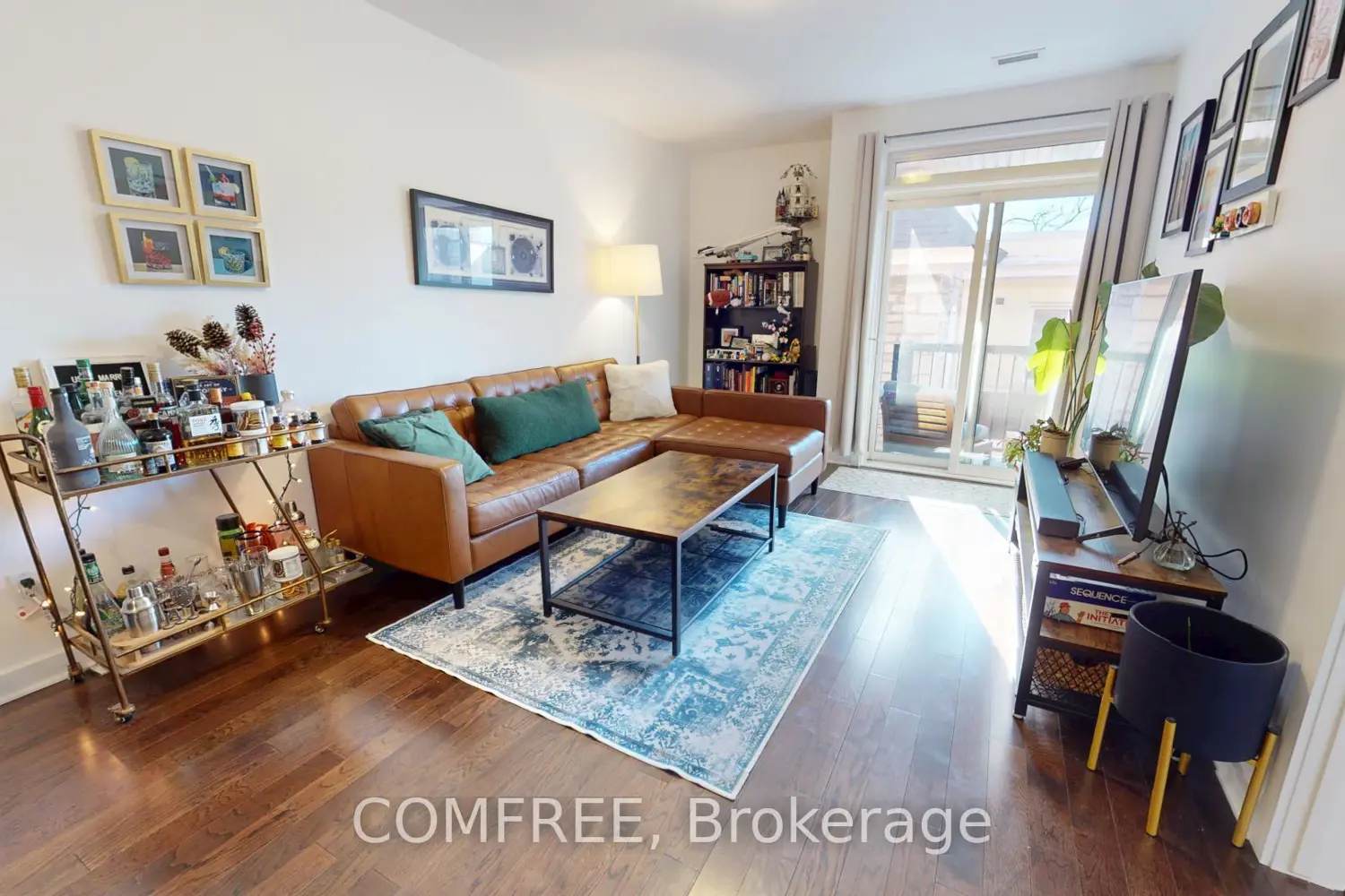 456 King Edward Avenue 409 photo 2