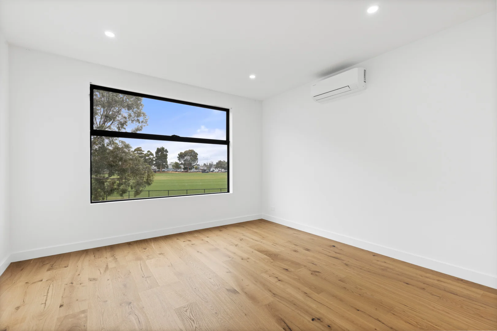 Additional image 7 of 2/20 Mirls Street, Newport VIC 3015