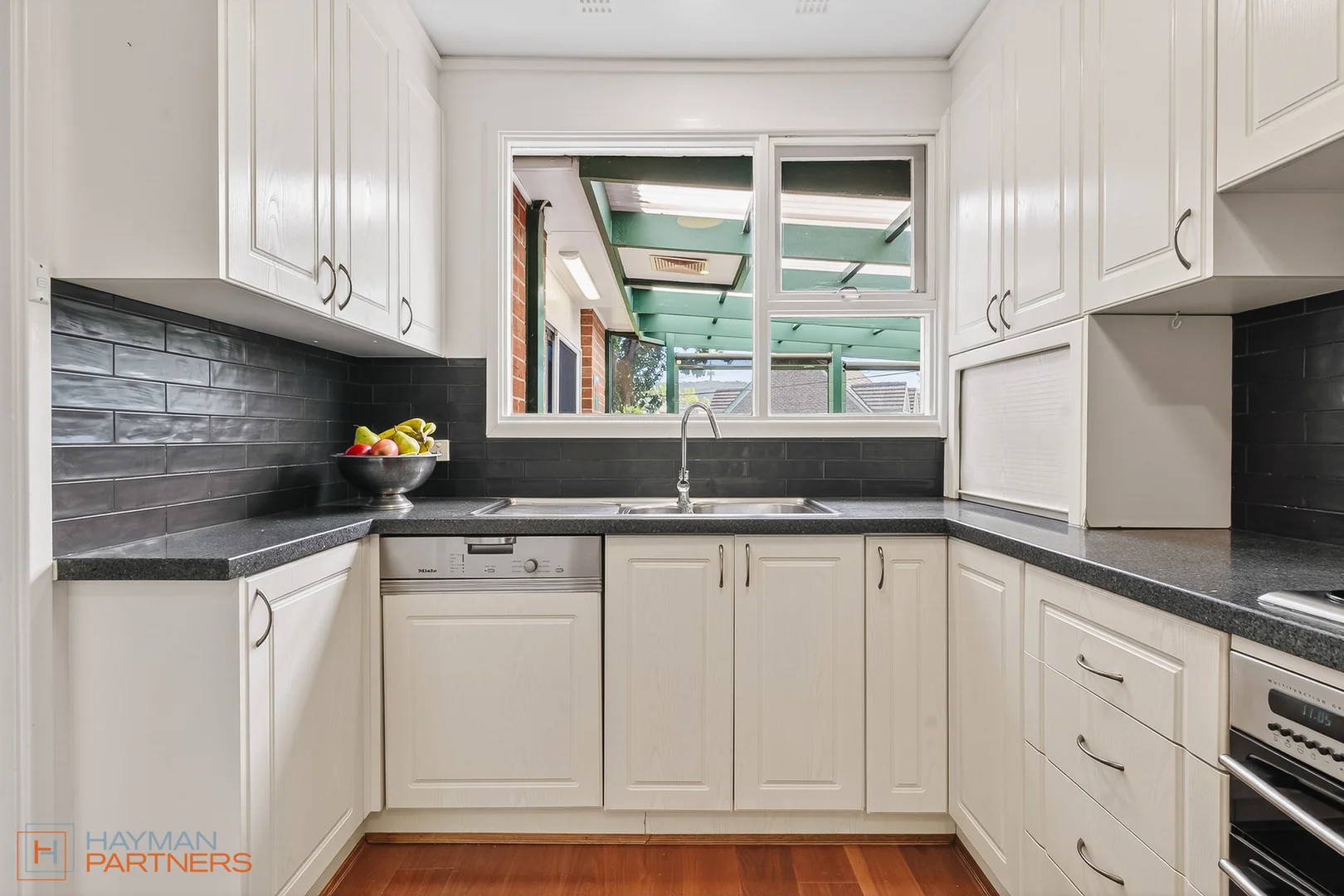 Additional image 16 of 39 Bailey Place, Yarralumla ACT 2600
