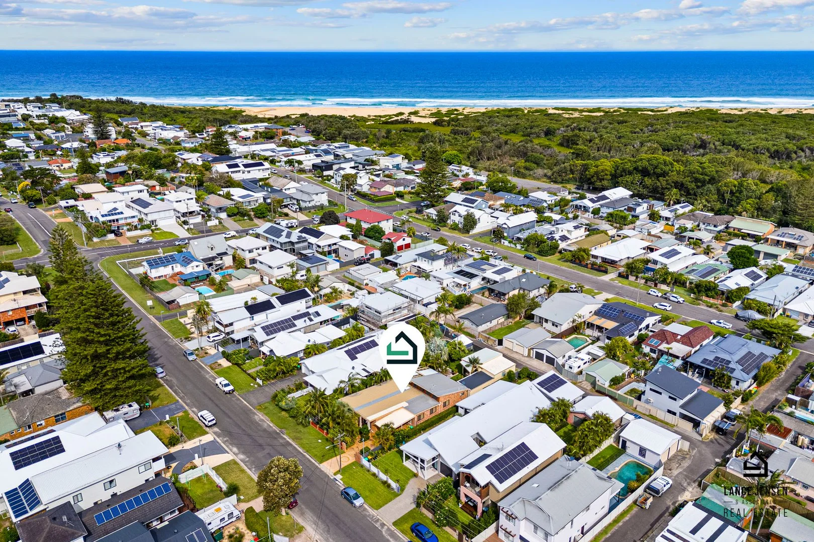 Additional image 2 of 42 Brown Street, Redhead NSW 2290