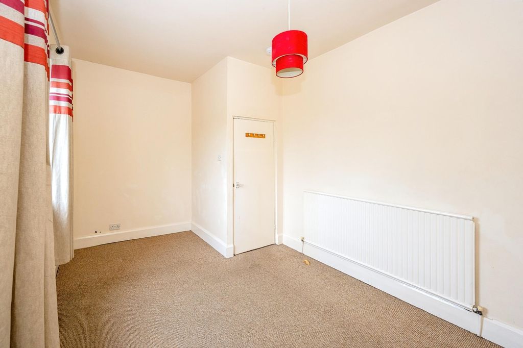 Additional image 8 of 6 bed flat for saleShrewsbury Road, Stafford, Staffordshire ST17