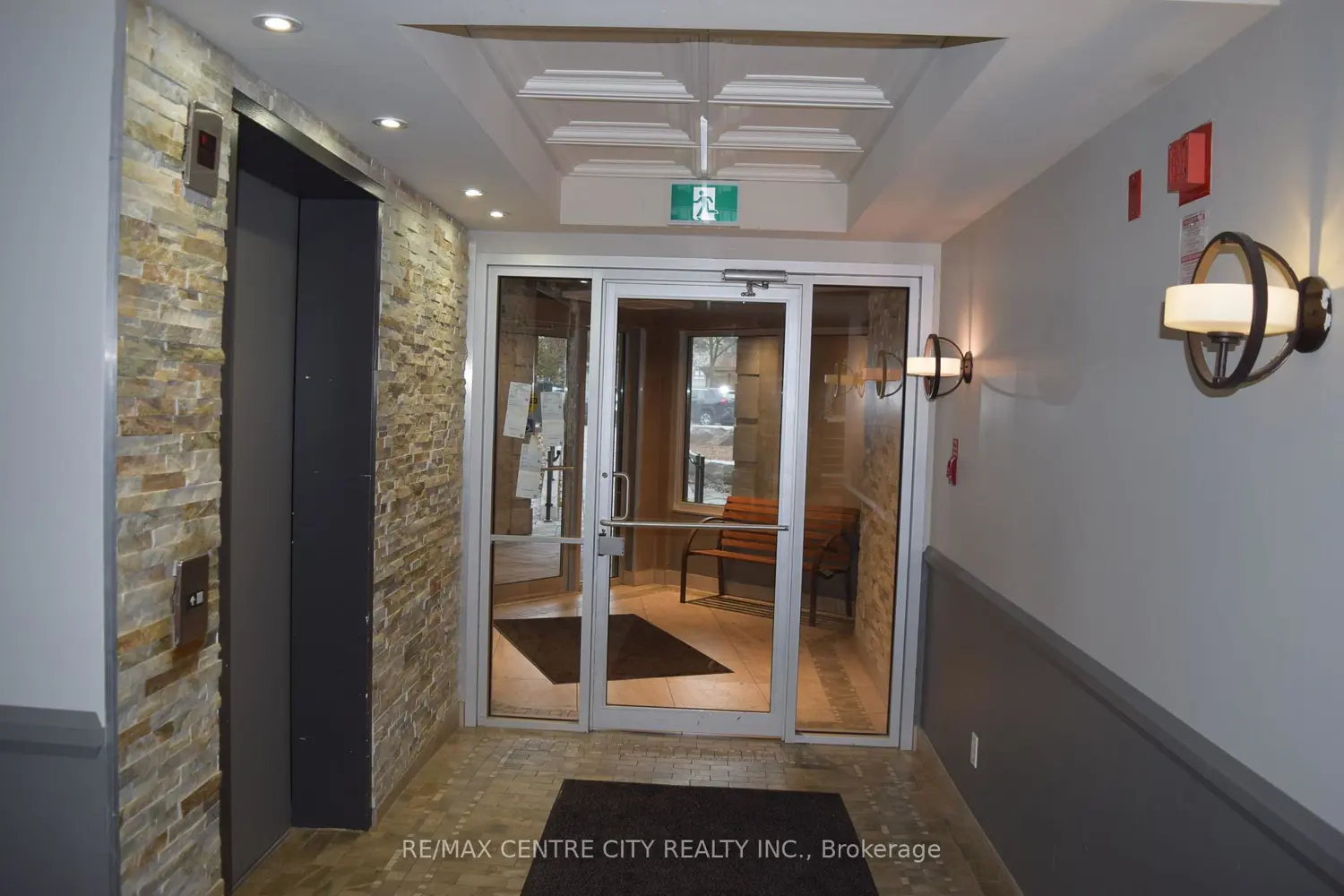 5 Jacksway Crescent 207 photo 2