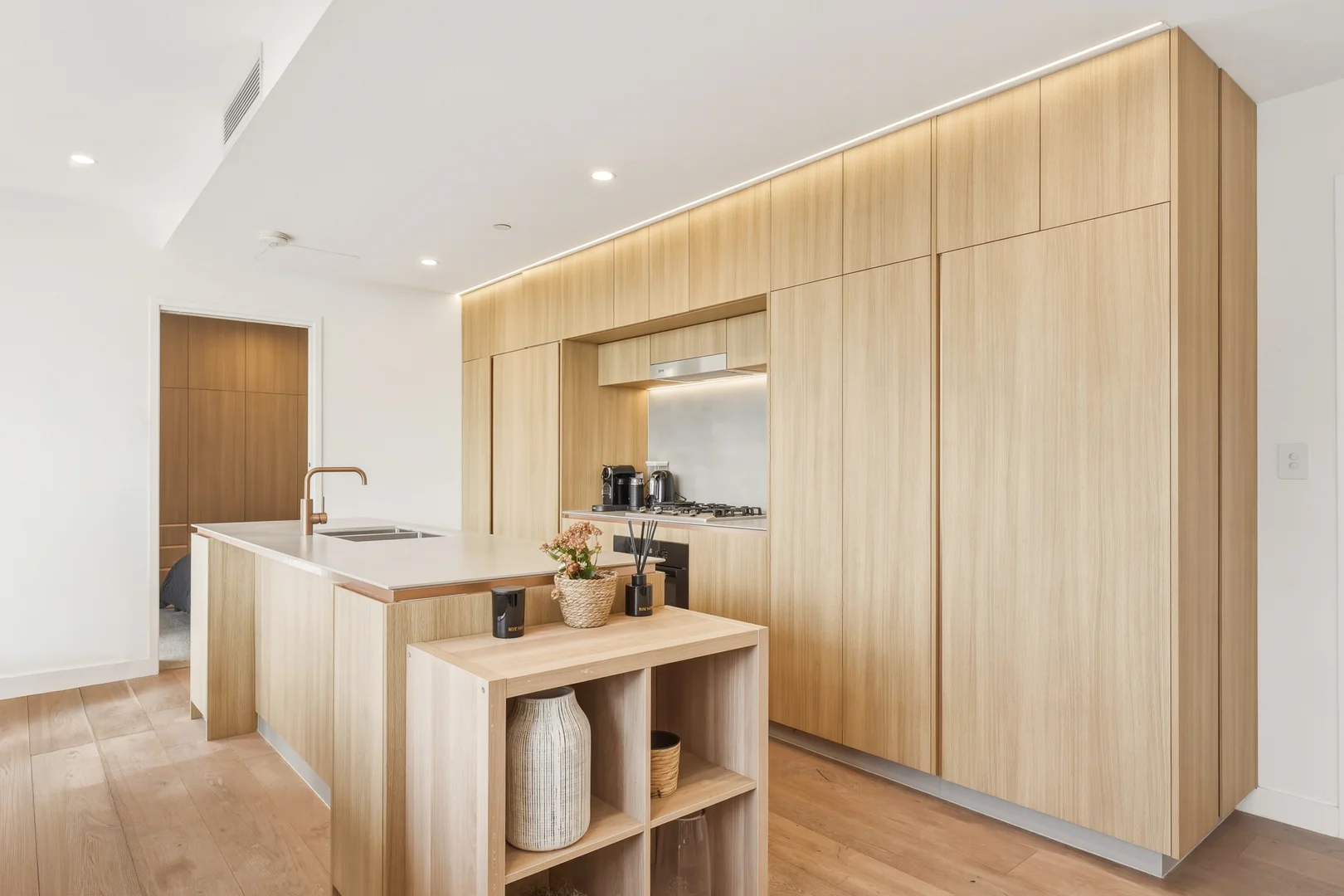 Additional image 2 of 604/66 Lambert St, Kangaroo Point QLD 4169