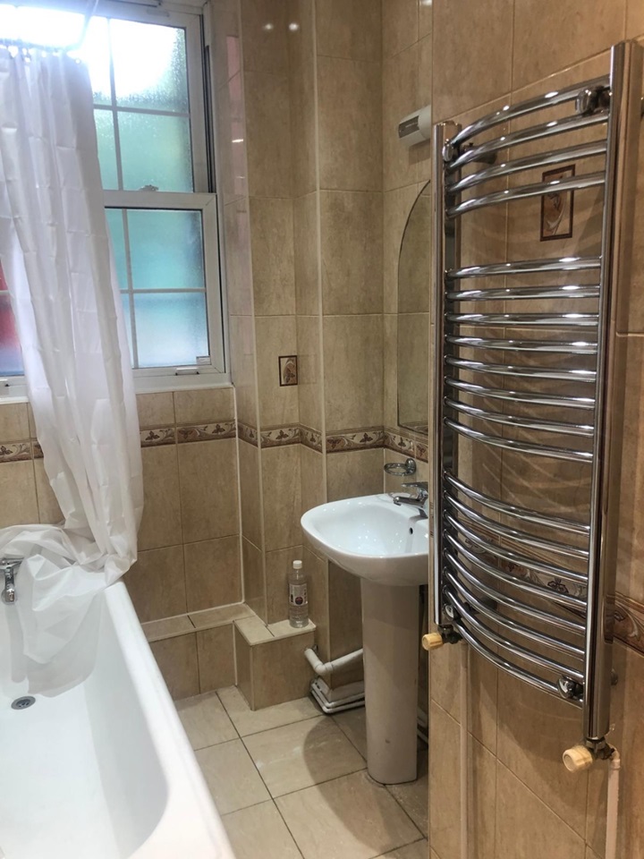 Additional image 8 of 2 Bed Flat, Tooley St, SE1, N1 7GU