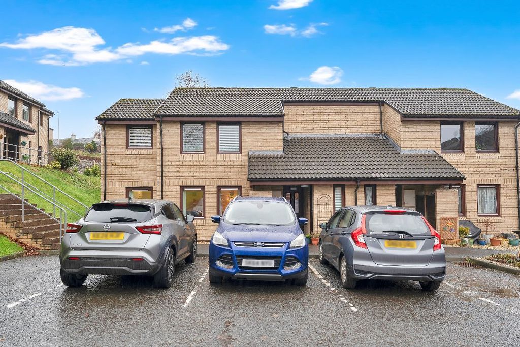 2 bed flat for sale29 Rose Park, Peebles EH45