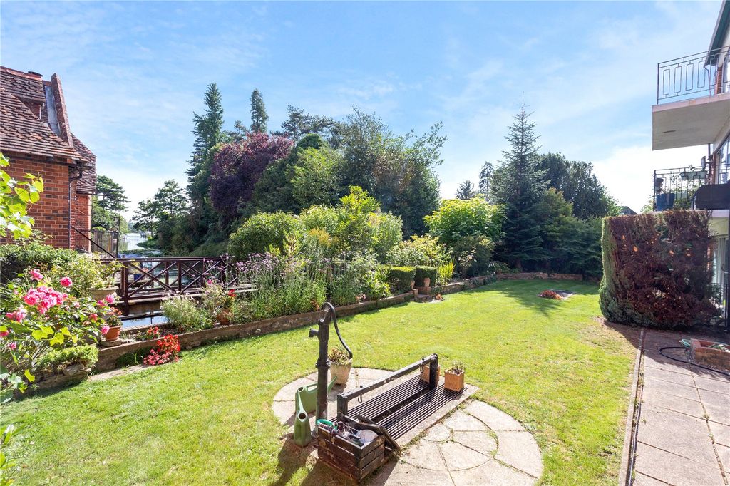 Additional image 20 of 3 bed flat for saleMarsh Mills, Wargrave Road, Henley-On-Thames, Oxfordshire RG9