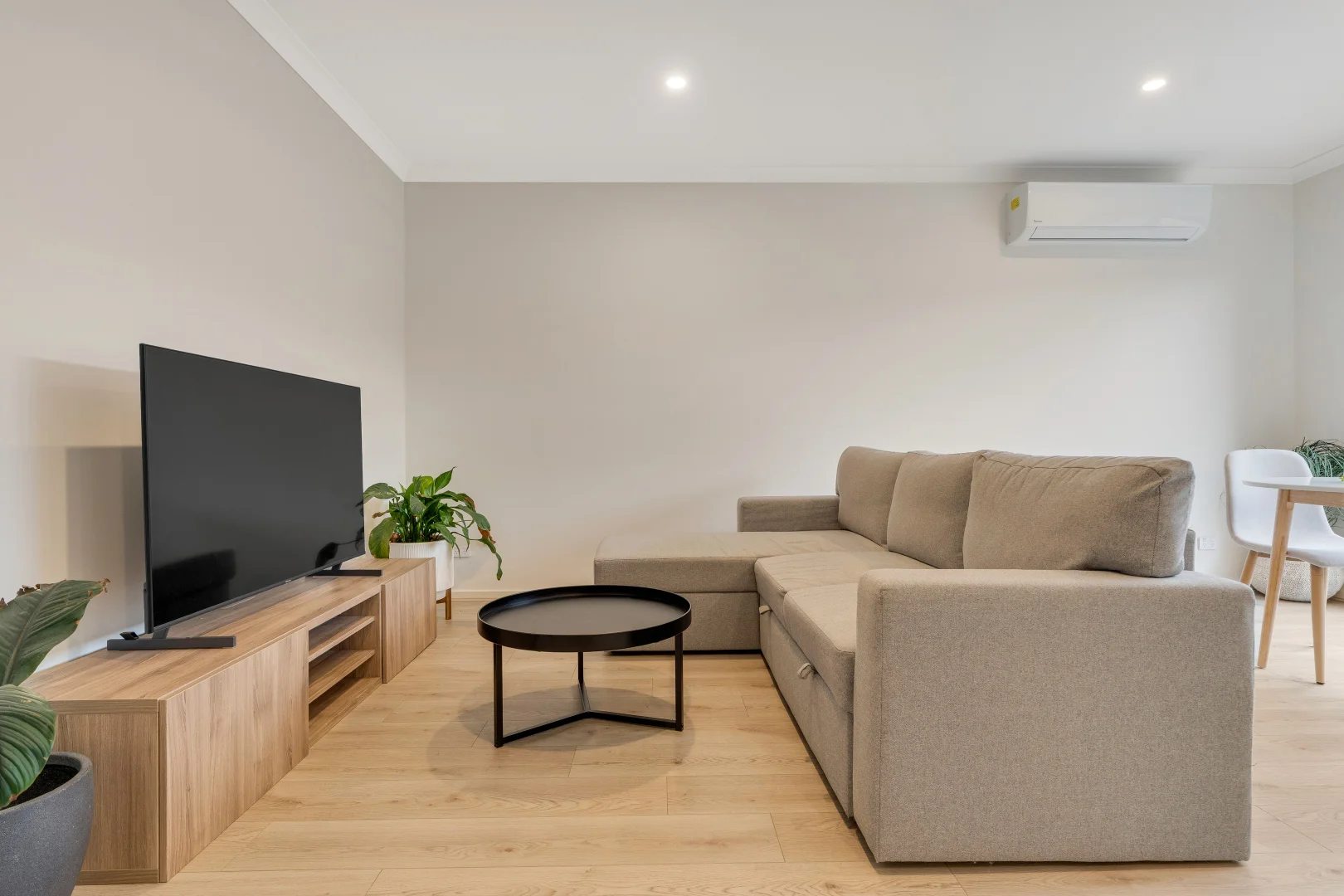 Additional image 2 of 183 Vearings Road, Wollert VIC 3750