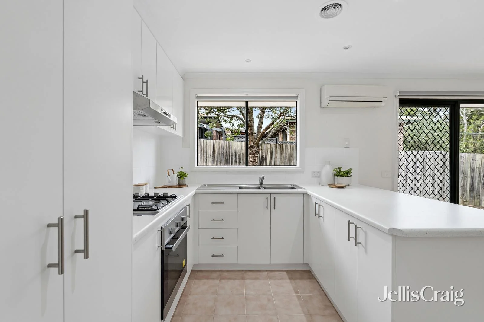 Additional image 6 of 27 Purches Street, Mitcham VIC 3132