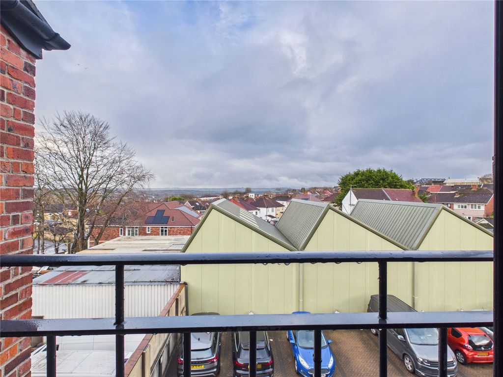 Additional image 14 of 2 bed flat for saleDownend Road, Kingswood, Bristol BS15