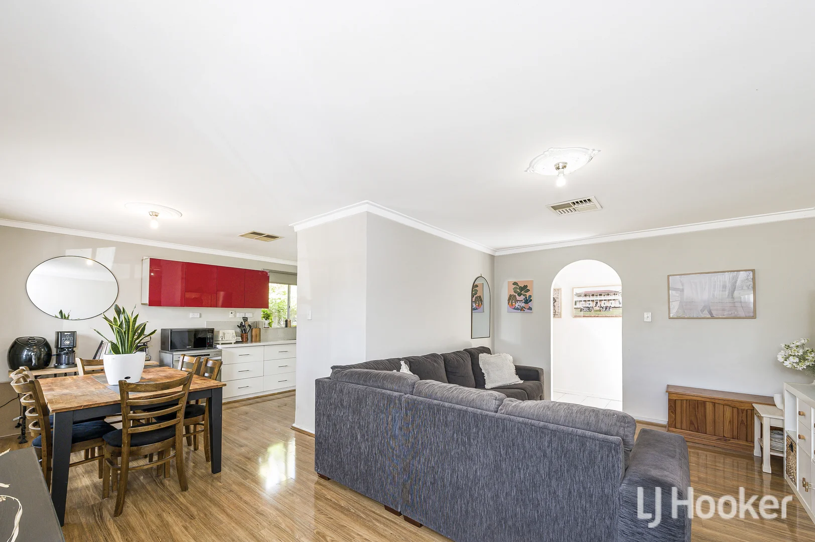 Additional image 8 of 25 Lyrebird Way, Thornlie WA 6108