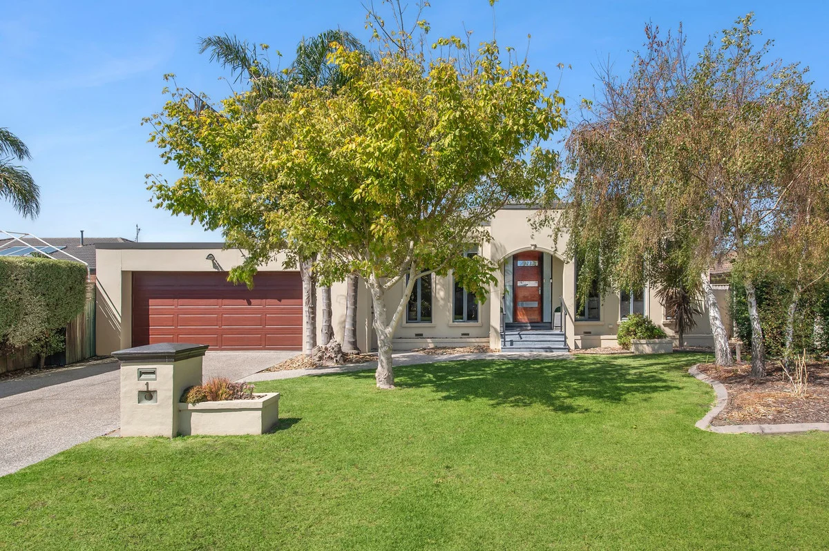 1 Country Club Drive, Safety Beach VIC 3936