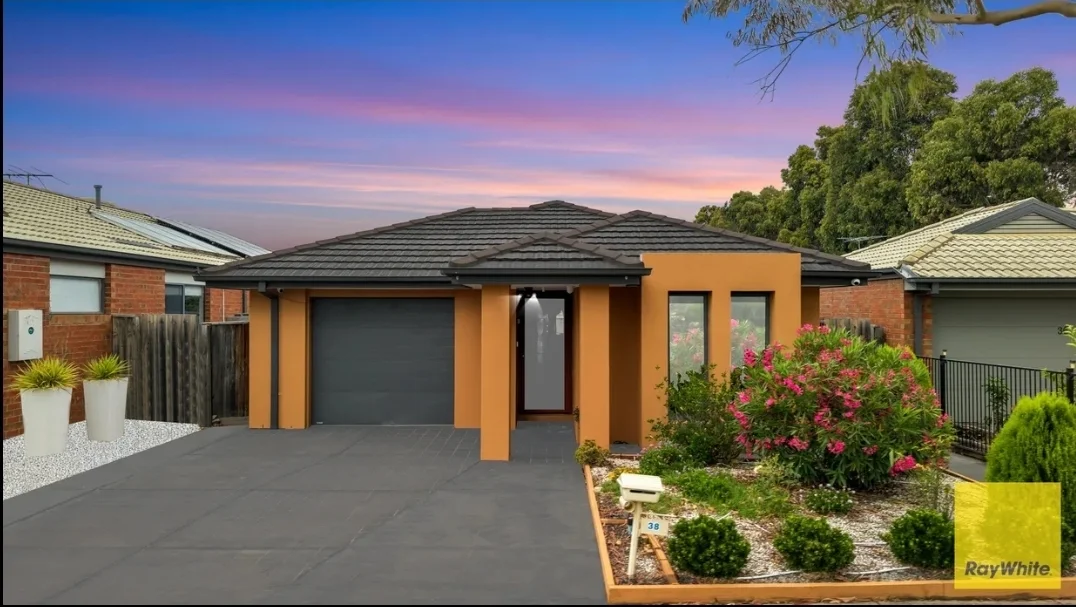 38 Edmund Drive, Tarneit VIC 3029