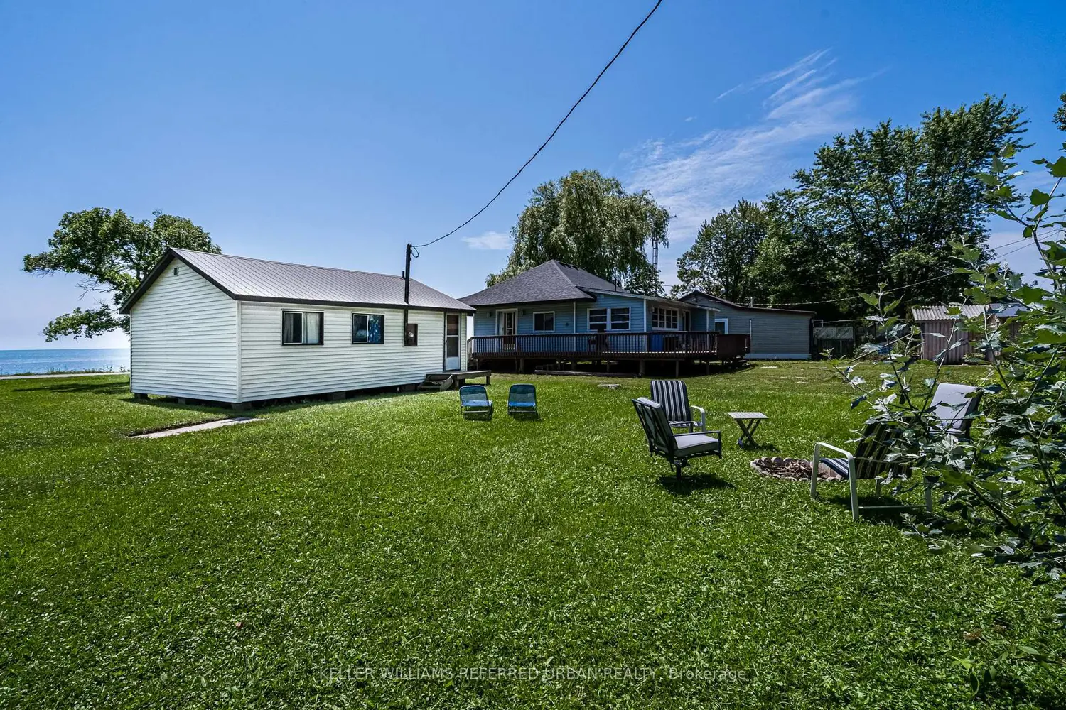 845 Lakeshore Road photo 3