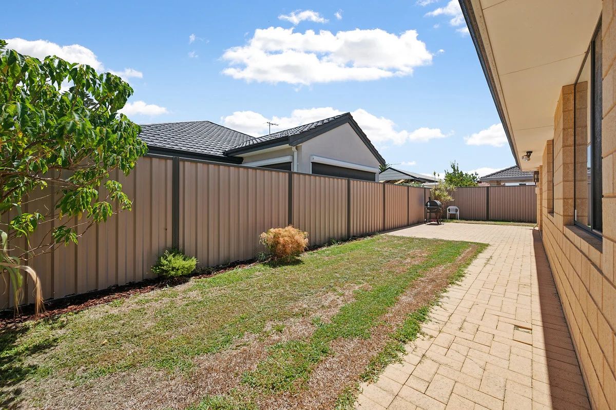 Additional image 37 of 26 Tulip Way, East Cannington WA 6107