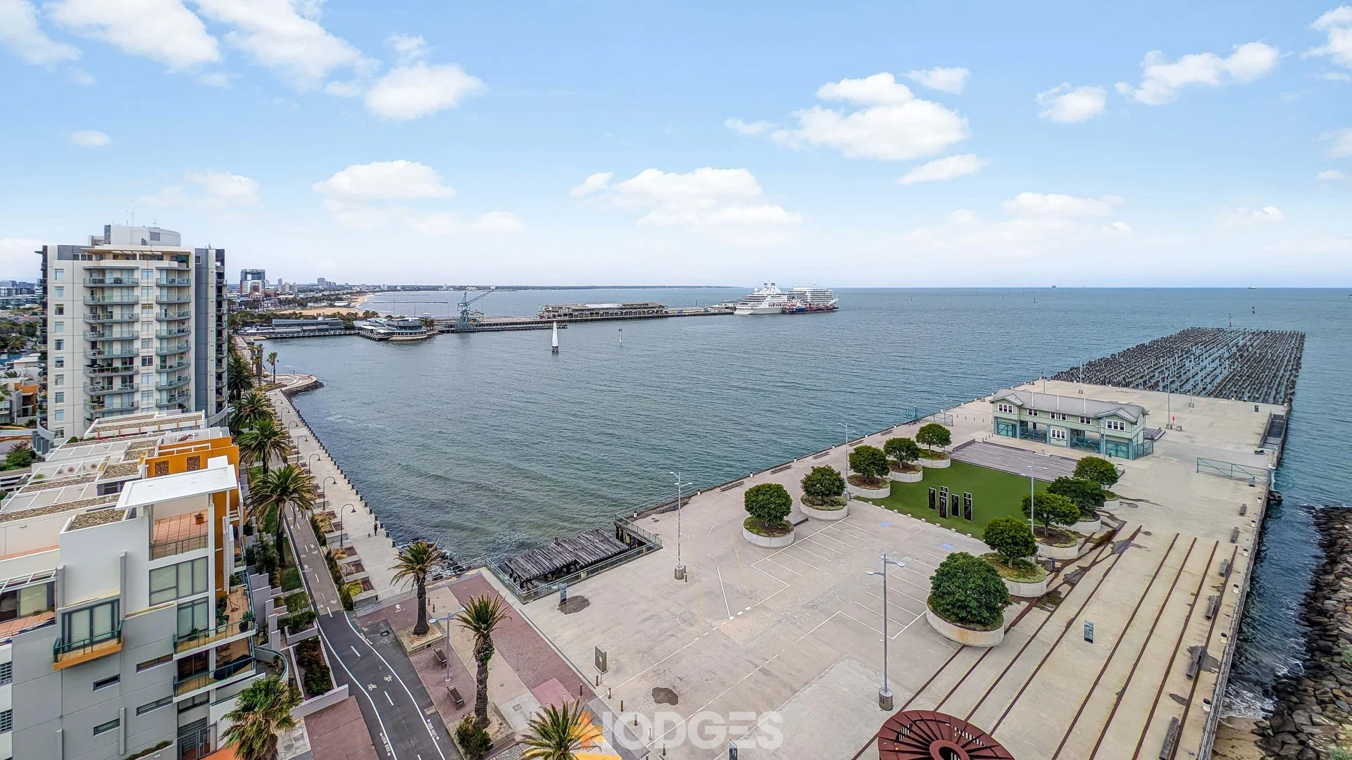 1002/147 Beach Street, Port Melbourne VIC 3207