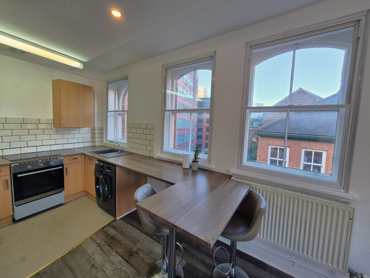 1 Bed Flat, Union St, M4, N1 7GU photo 2