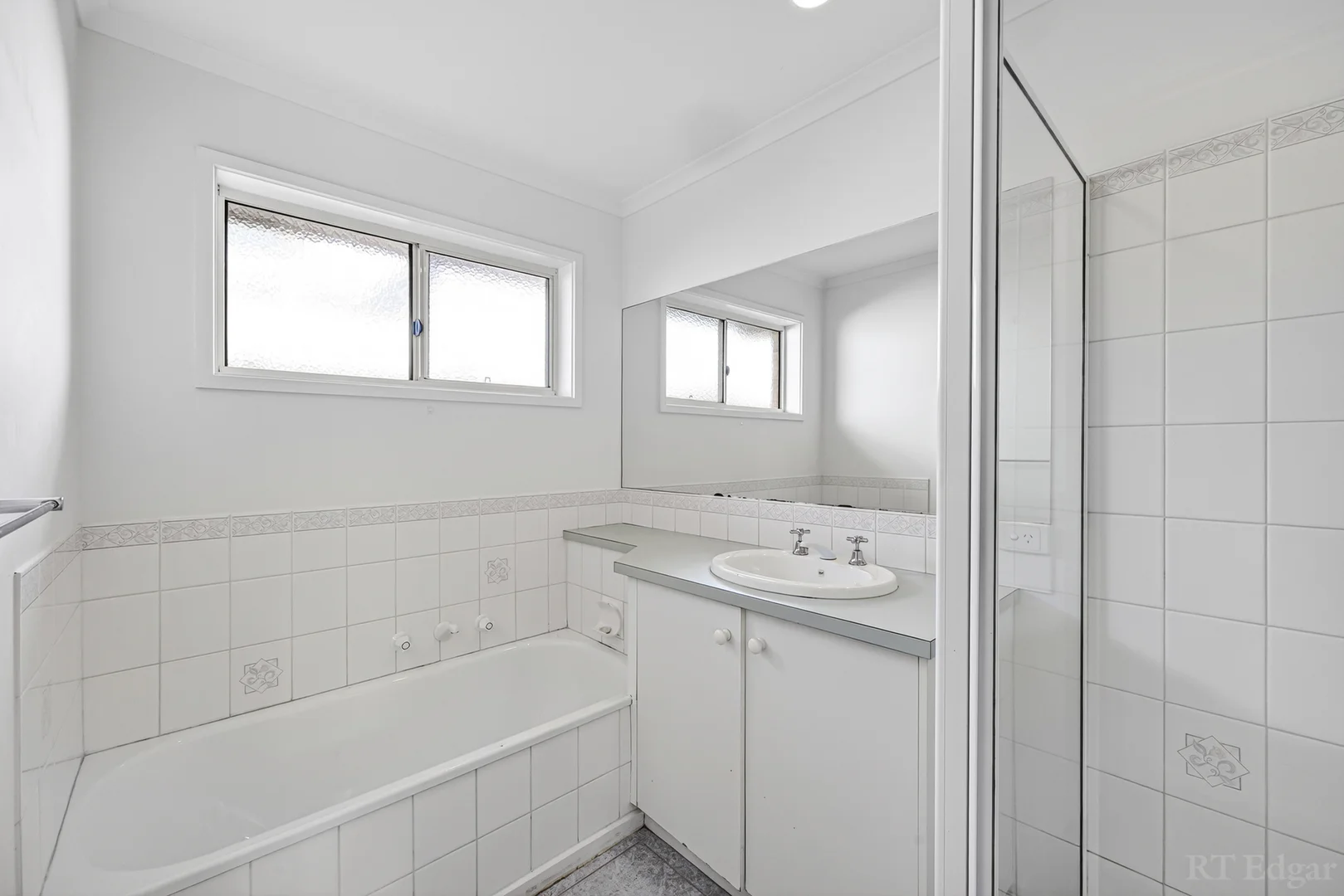 Additional image 4 of 2 Beach Close, Point Lonsdale VIC 3225