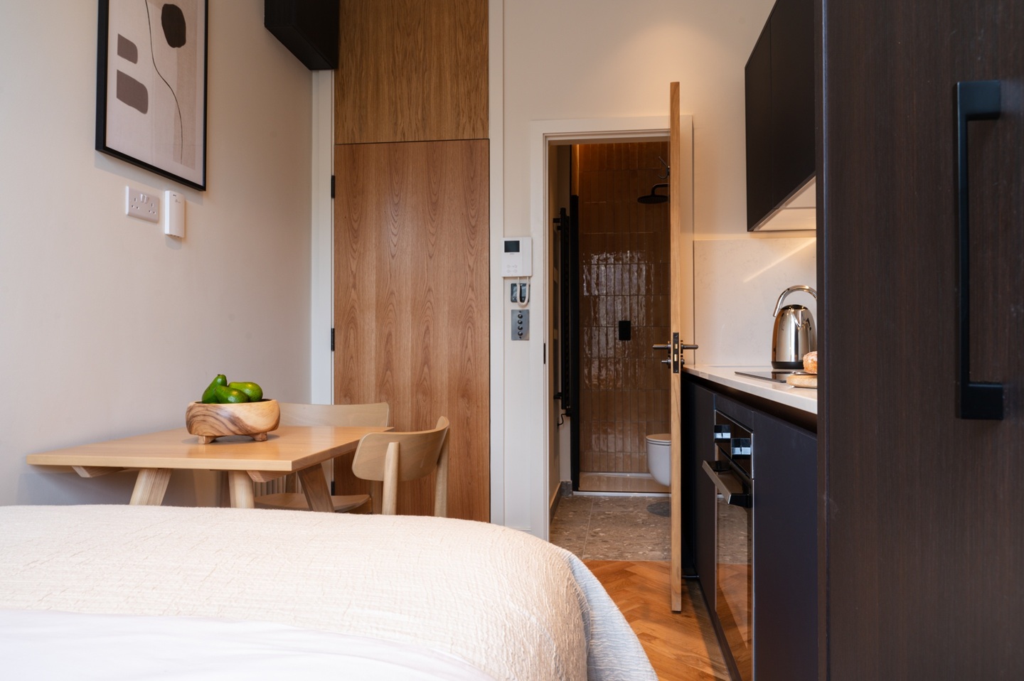 Studio Flat, Gravity Co Notting Hill, W2, N1 7GU photo 3