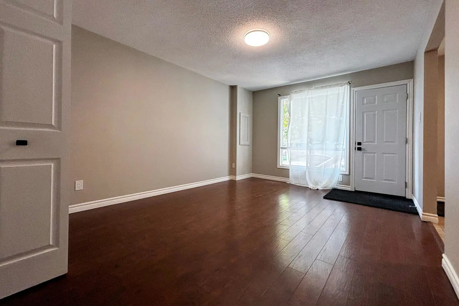 55 Courtice Crescent
