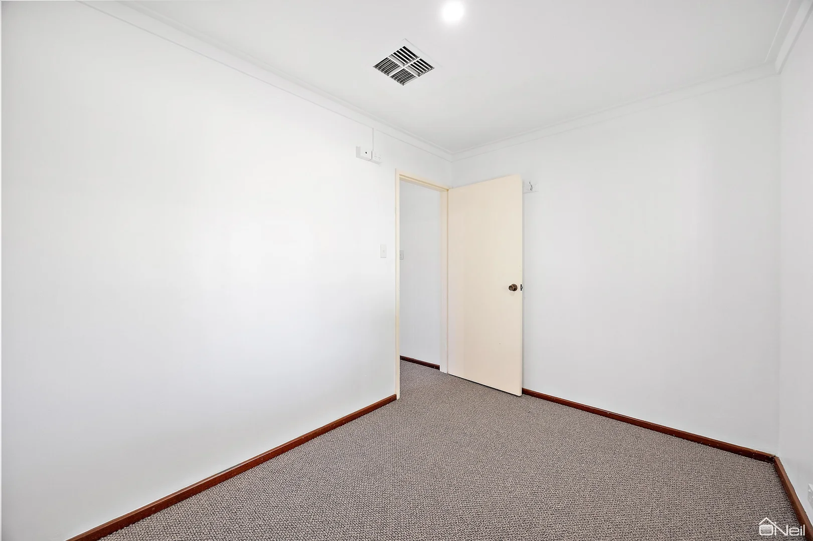 Additional image 22 of 8 Parer Close, Thornlie WA 6108