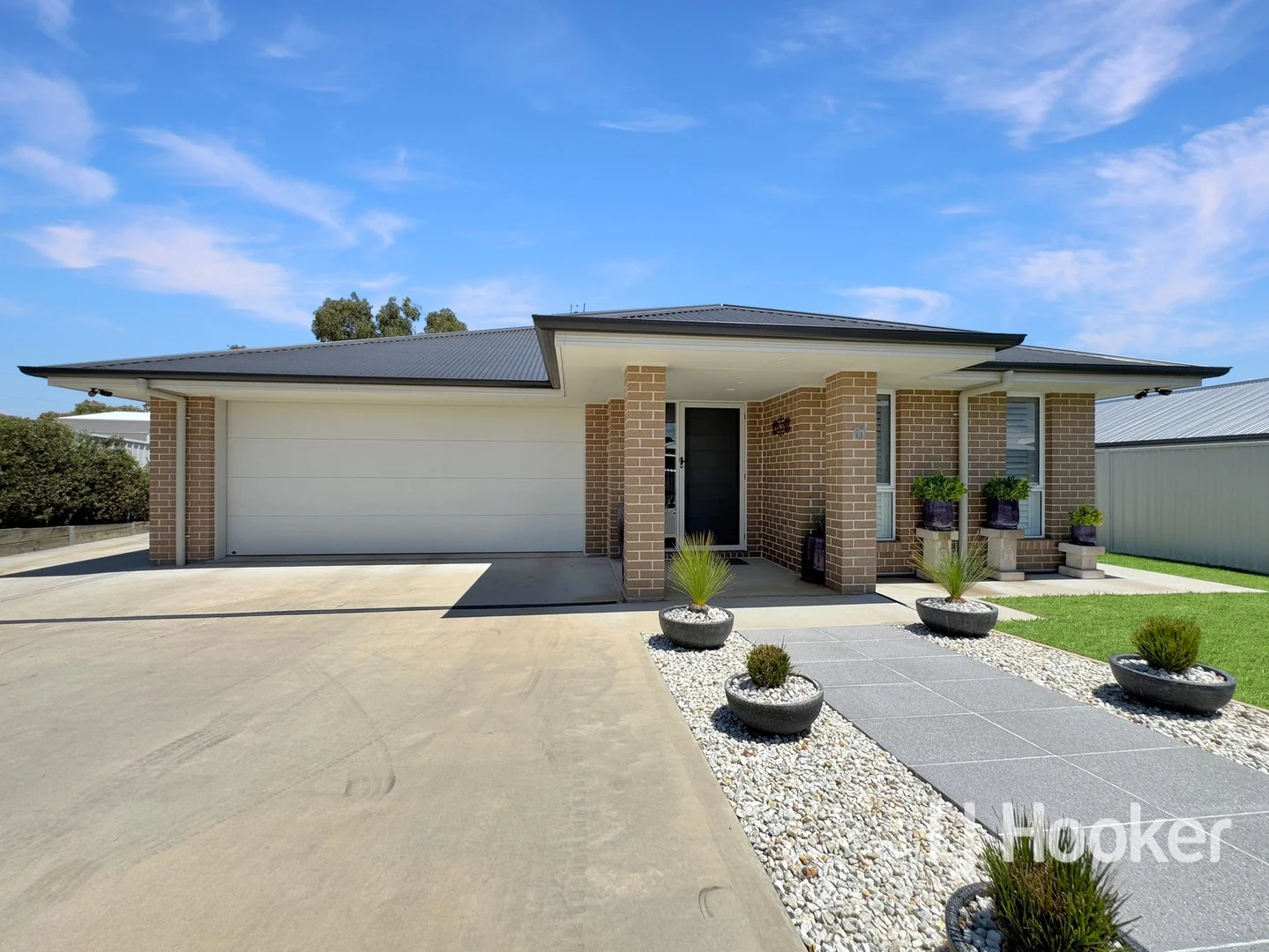 61 Mather Street, Inverell NSW 2360