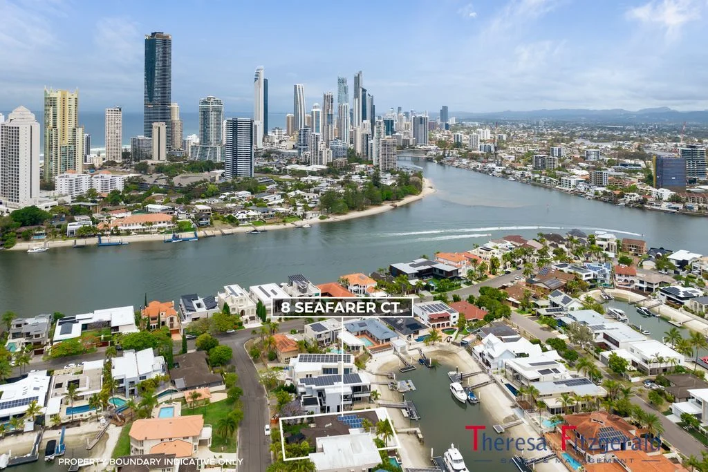 8 Seafarer Court, Paradise Waters QLD 4217
