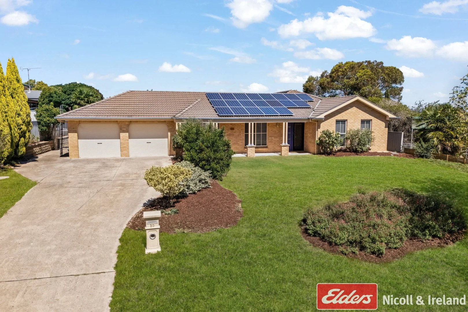 10 Maple Close, Kelso NSW 2795