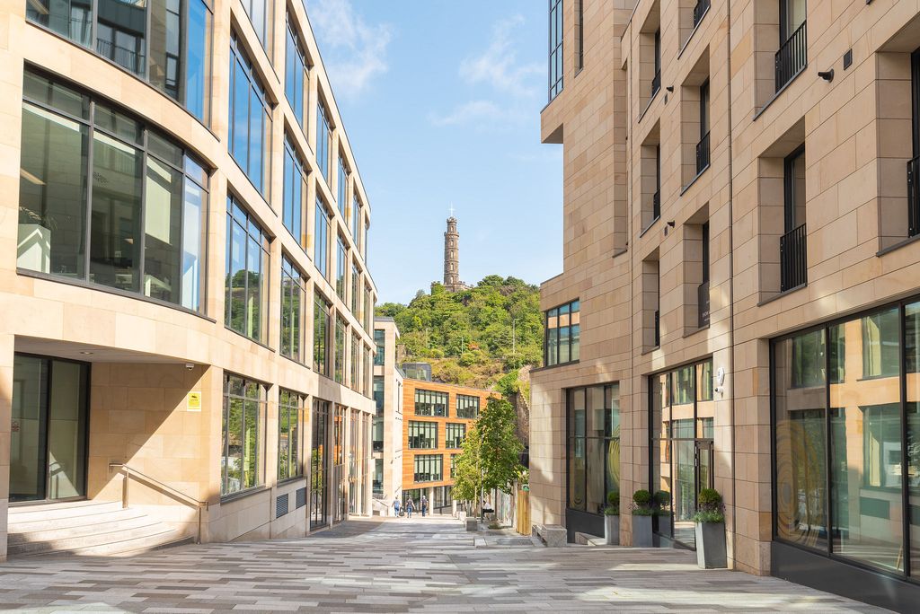 2 bed flat for saleFlat 11, 3, Shoemakers Square, Old Town, Edinburgh EH8