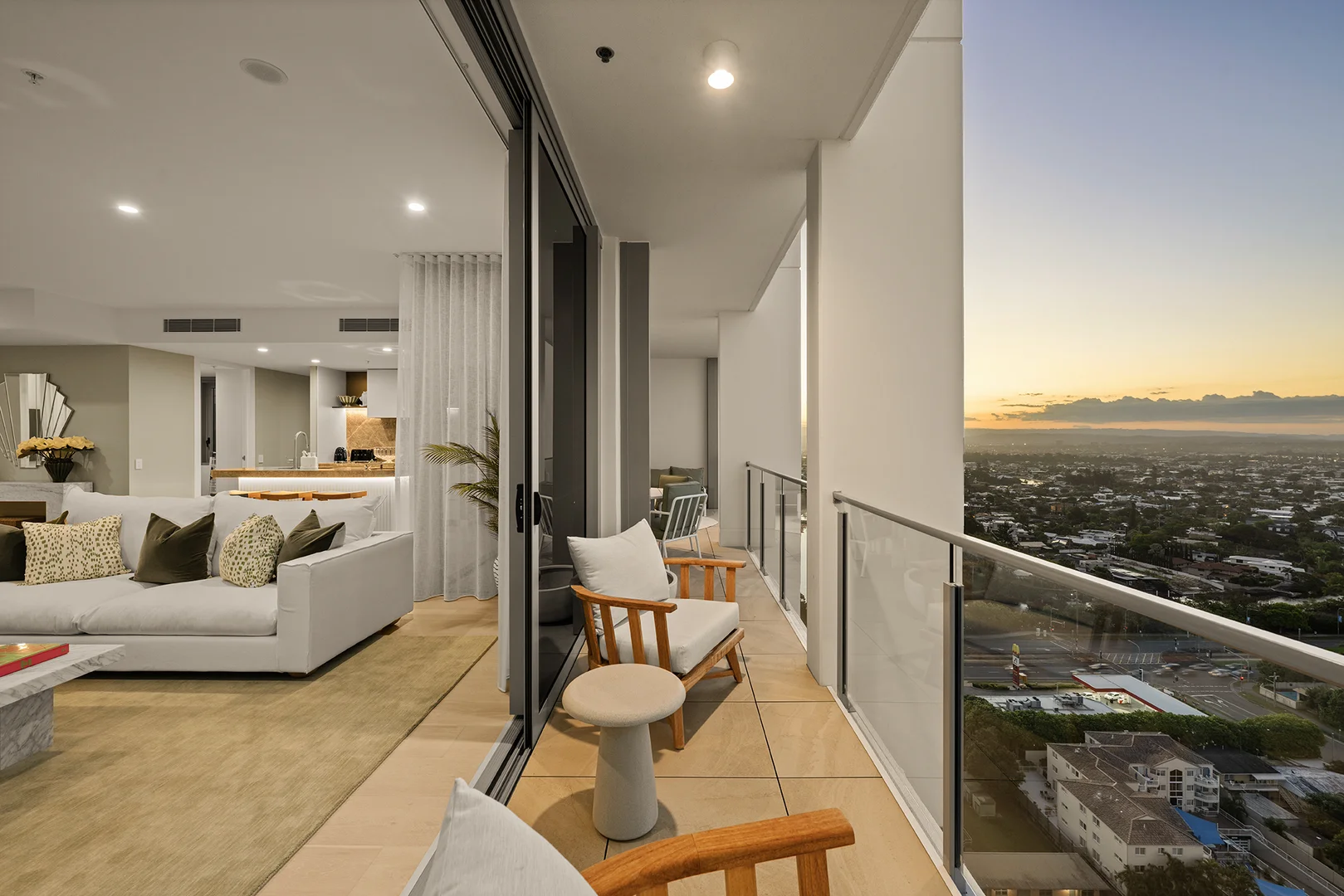 Additional image 5 of 1801/122 Surf Parade, Broadbeach QLD 4218