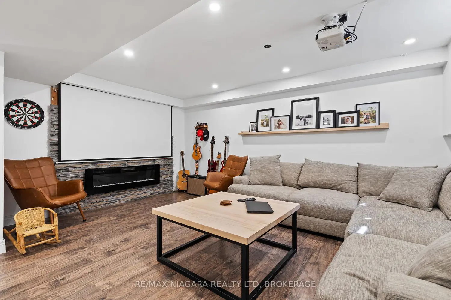 Additional image 13 of 11748 Summerland Avenue