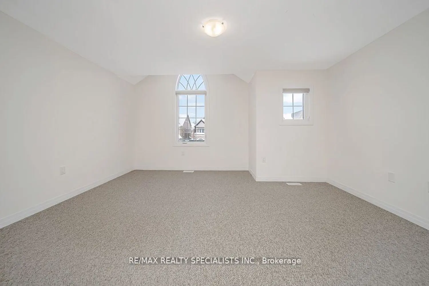 Additional image 15 of 161 Dingman Street