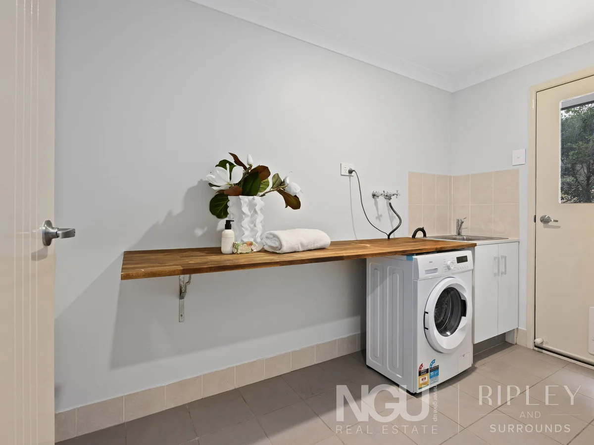 Additional image 24 of 31 Shiloh Court, Pine Mountain QLD 4306