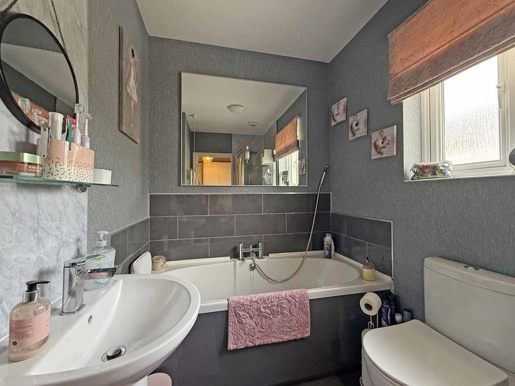 Additional image 14 of 2 bed detached house for saleFrobisher Approach, Manadon Park, Plymouth PL5