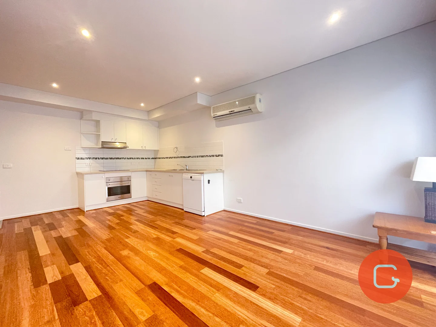Additional image 4 of 11/213 Normanby Road, Notting Hill VIC 3168