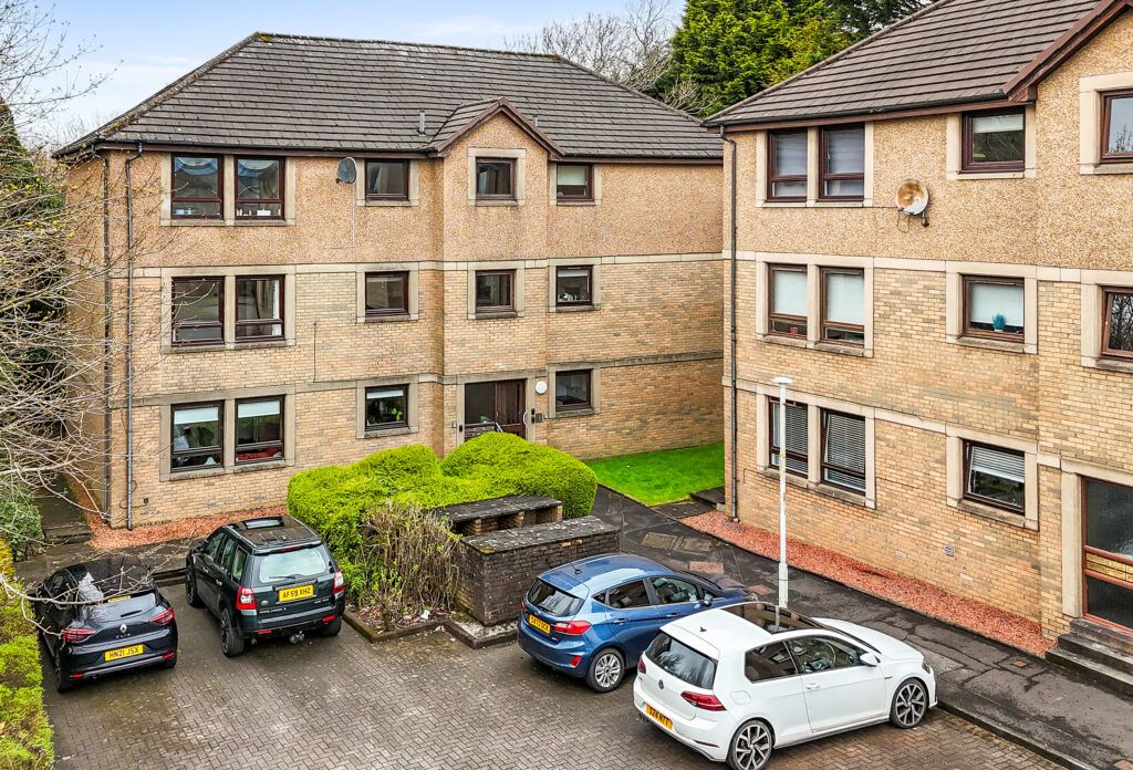 2 bed flat for saleCraig Street, Airdrie ML6