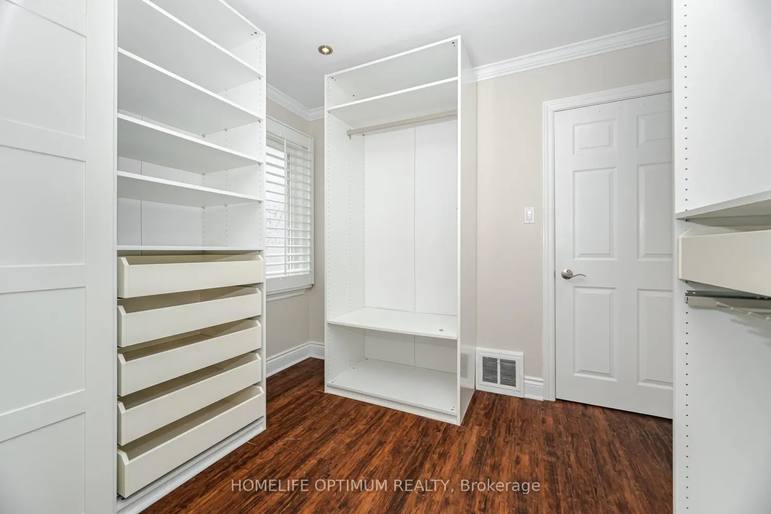 128 Eagle Street photo 5
