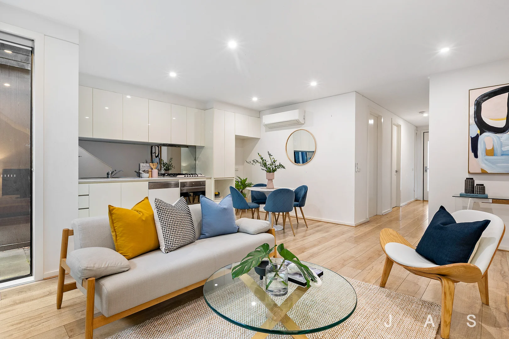 Additional image 4 of 2/25 Somerville Road, Yarraville VIC 3013