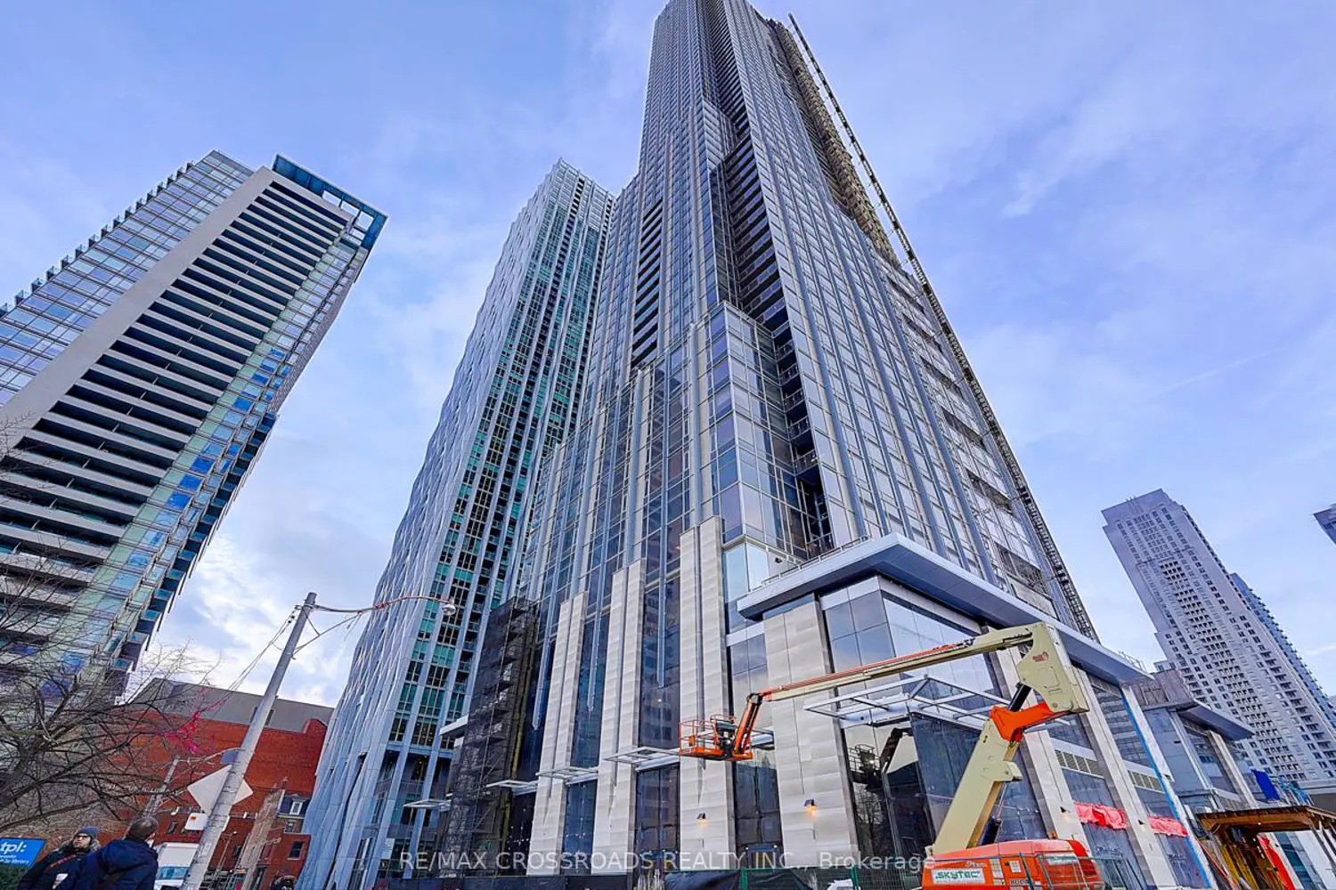 11 Yorkville Avenue 1607