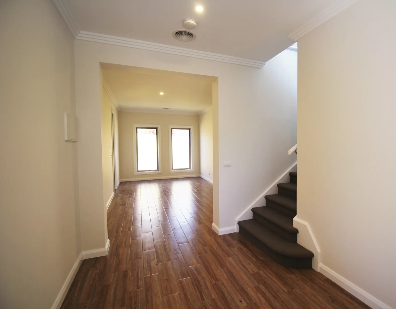 Additional image 2 of 2/10 Gubbah Court, Ashwood VIC 3147