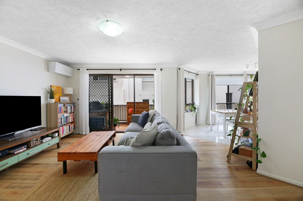 Additional image 2 of 5/20 Burleigh Street, Burleigh Heads QLD 4220